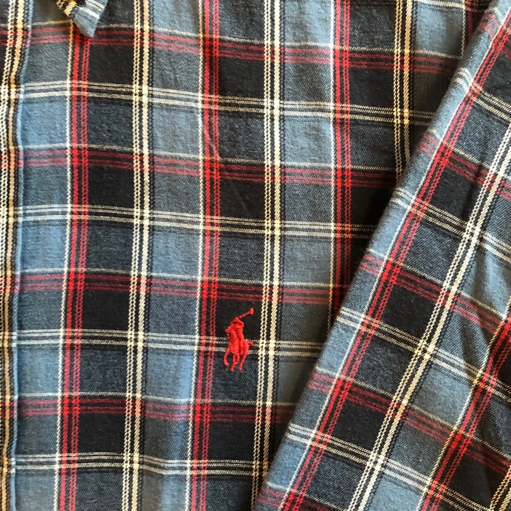 Men’s Long Sleeved plaid button down - Picture 4 of 4